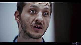 Dokter fuck custamer in hospital