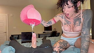 Emo cd stuffs ass
