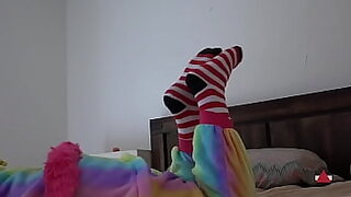 Skinny amateur socks